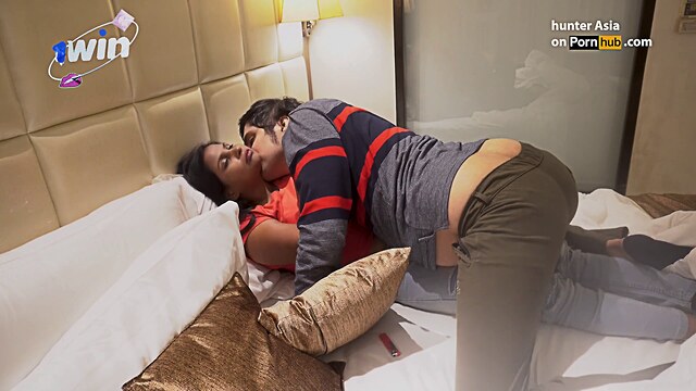 big ass sexy bangladeshi bhabhi fucked in her bedroom desi homemade sextape