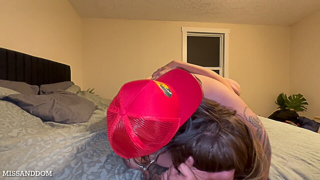 rough lesbian tube pussy licking dildo