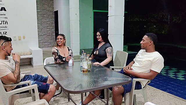 chupando tetas porno cucu