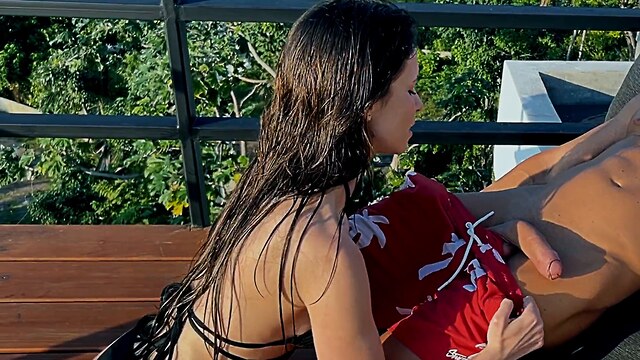 amateur blowjob landlady blowjob