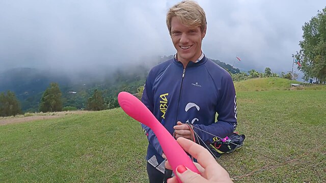 risky porn paragliding sex video