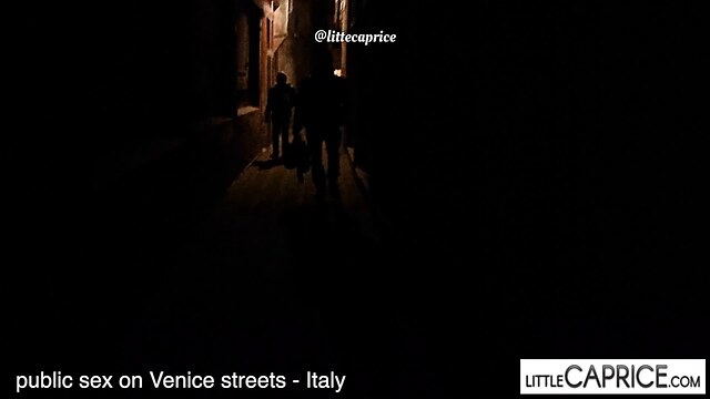 cumshot tube frisky stranger convinces sexy young venice to suck his dick