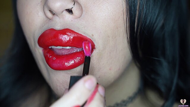 kink ebony full lips