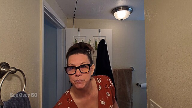mature milf hot lonely hot milf