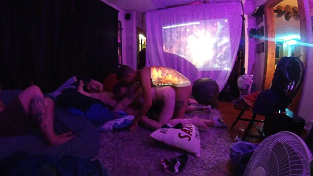 blowjob bisexual foursome orgy clips mmfff