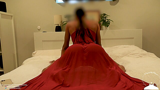 big booty solo girls pillow hump cum orgasm