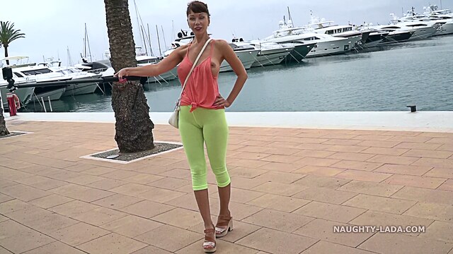 cameltoe pussy nude camel toe