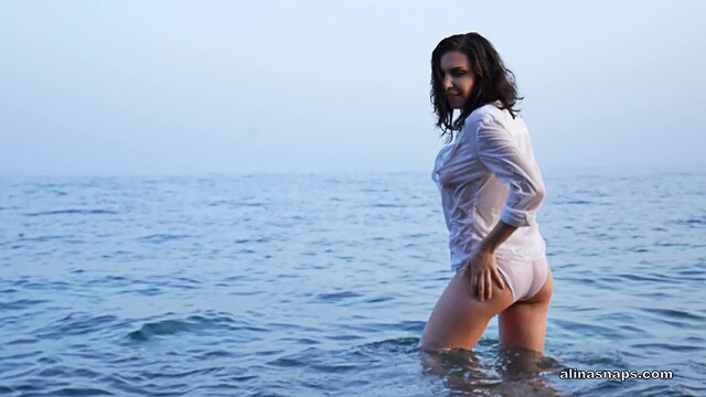 henessy sea qteaze nude sex