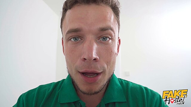 outie pussy hot luna star want to fuck so she fake sextoy