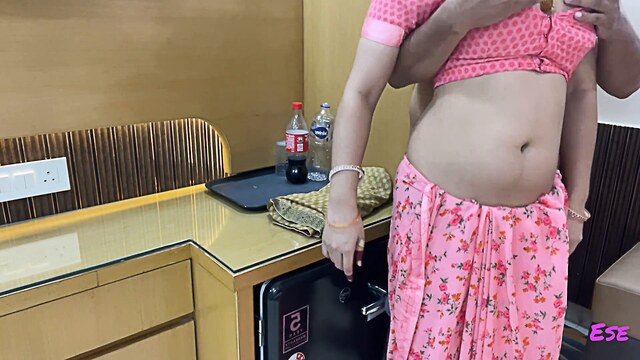 stepmom and stepson i fucked my hot stepmom friend