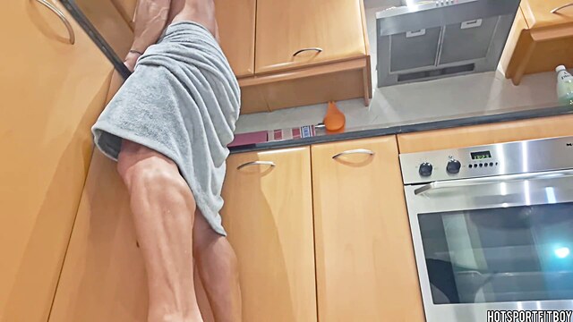 dry hump horny guy suck her wet pussy in kitchen
