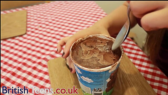 glasses ice cream from cum desi