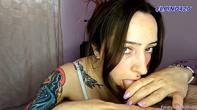 gemidos exitantes petite teen milk engorged tits
